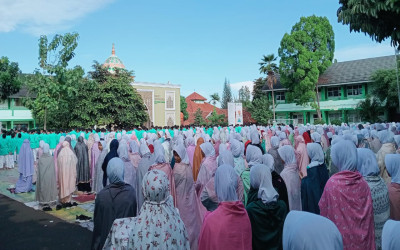 Doa Mengalir dari MTs Negeri 3 Bogor: Shalat Gaib untuk Korban Banjir Sumatra–Aceh